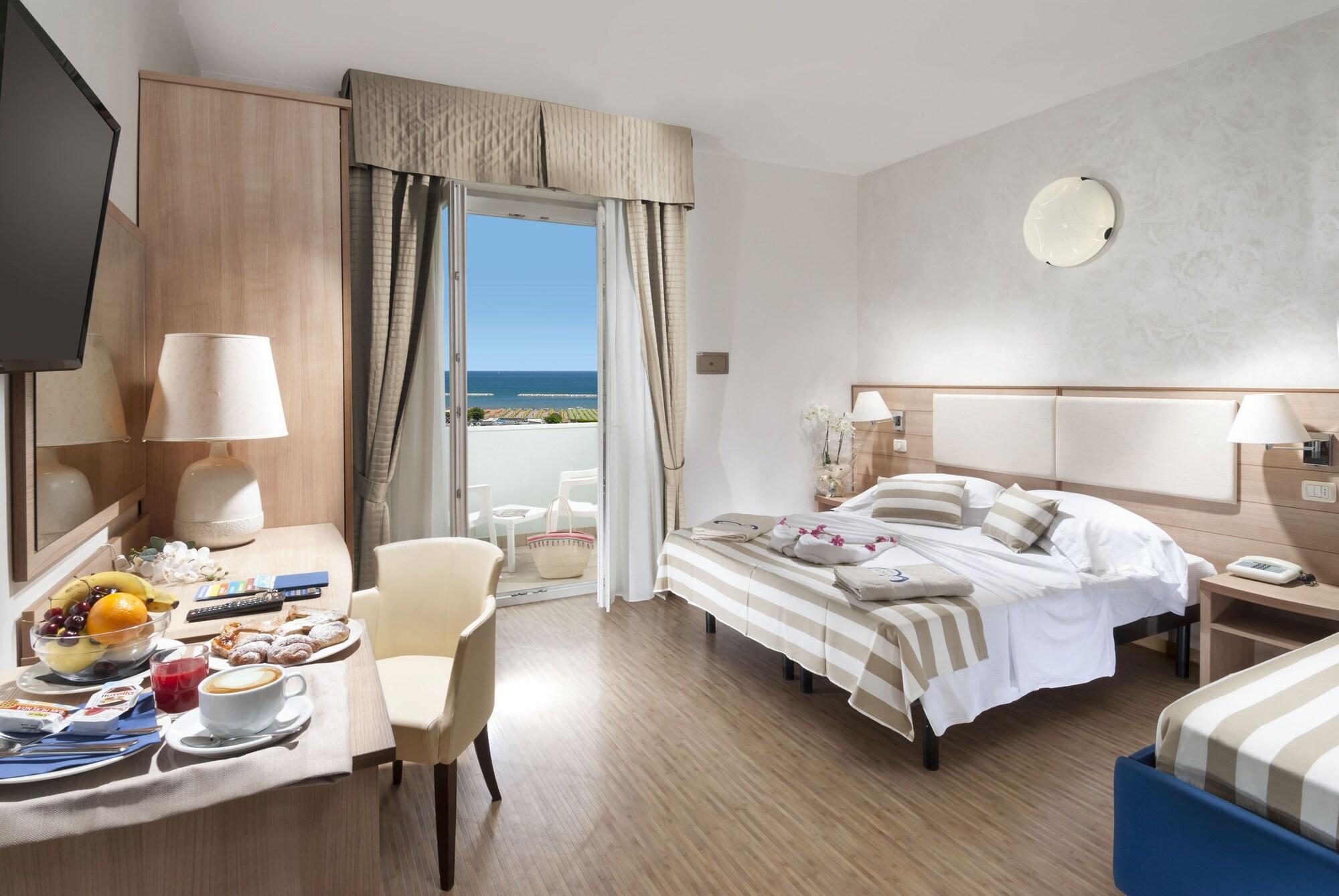 Hotel Losanna Gabicce Mare Εξωτερικό φωτογραφία