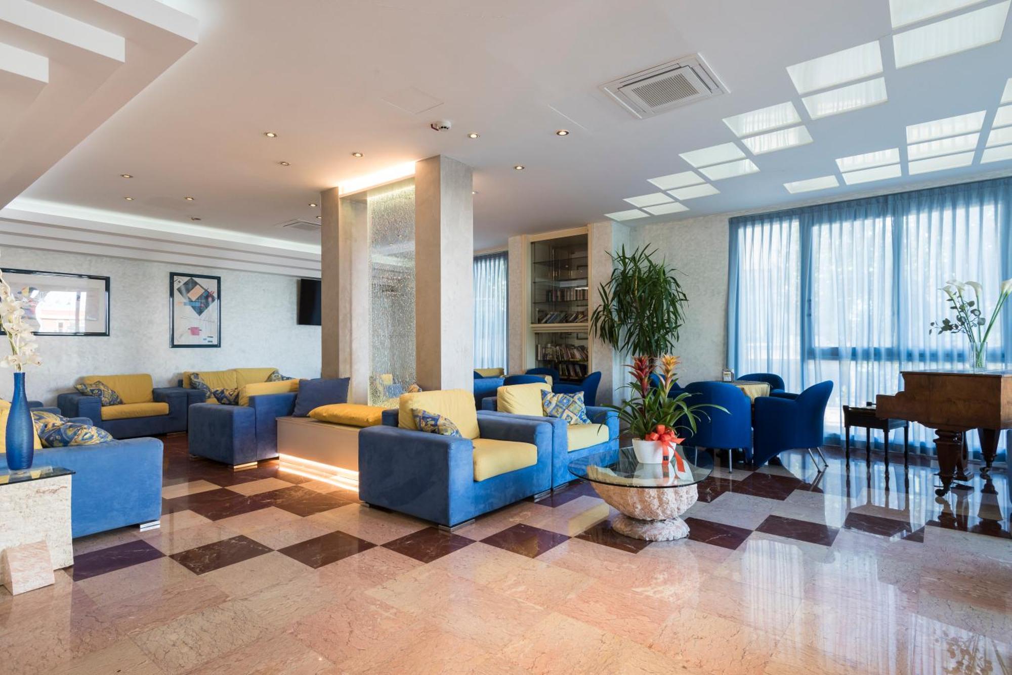 Hotel Losanna Gabicce Mare Εξωτερικό φωτογραφία
