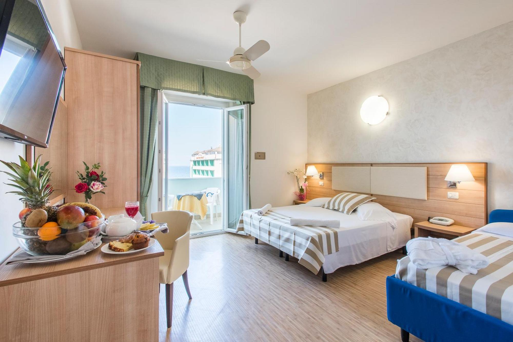Hotel Losanna Gabicce Mare Εξωτερικό φωτογραφία
