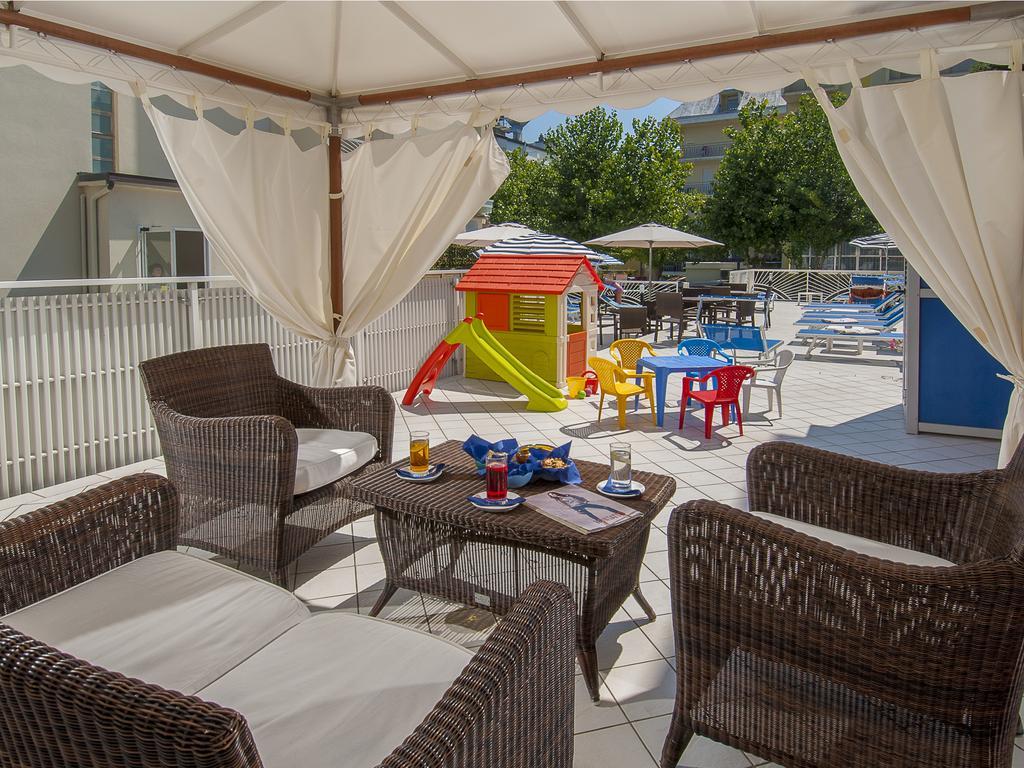 Hotel Losanna Gabicce Mare Εξωτερικό φωτογραφία
