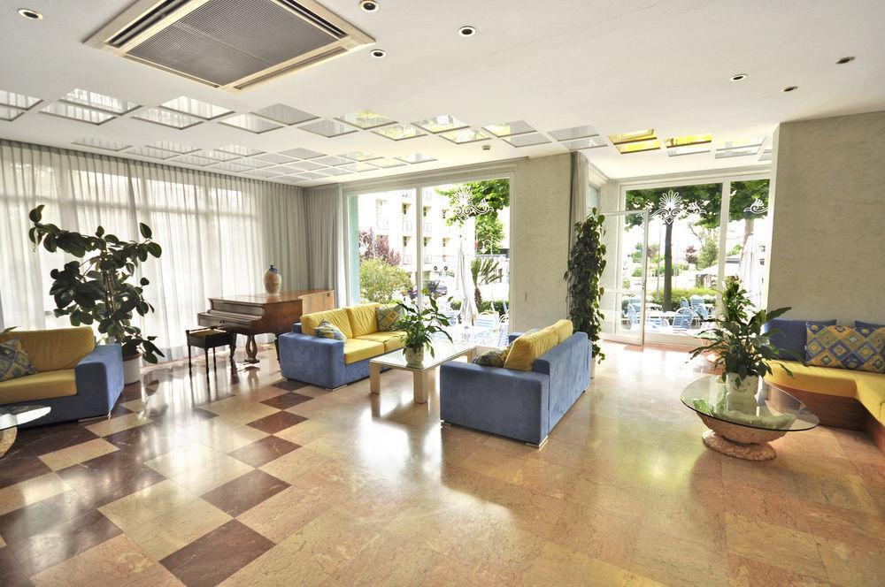 Hotel Losanna Gabicce Mare Εξωτερικό φωτογραφία